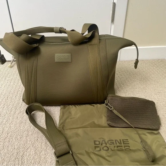 Danger Dover - Landon Neoprene Carryall Bag (Medium) Dark Moss Color - Picture 8 of 14